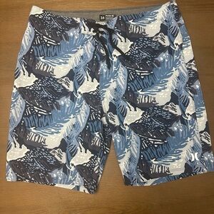 Hurley Men’s Blue Patterned Board Shorts